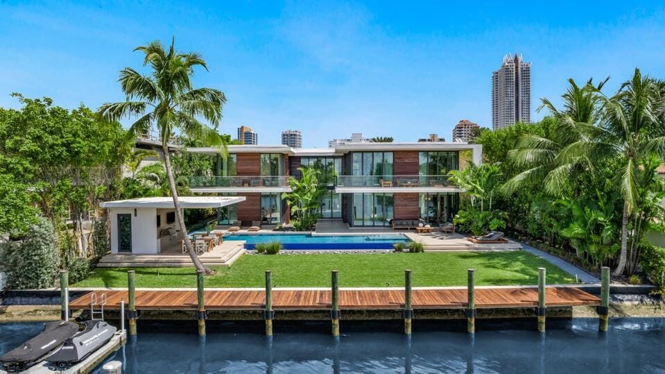Lil Wayne predáva svoju milionársku vilu. Nazrite do nej aj vy