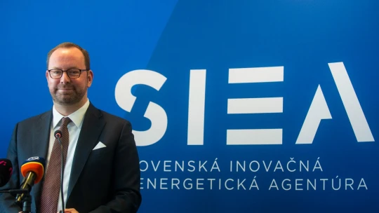Minister hospodárstva odvolal šéfa inovačnej agentúry Petra Blaškovitša