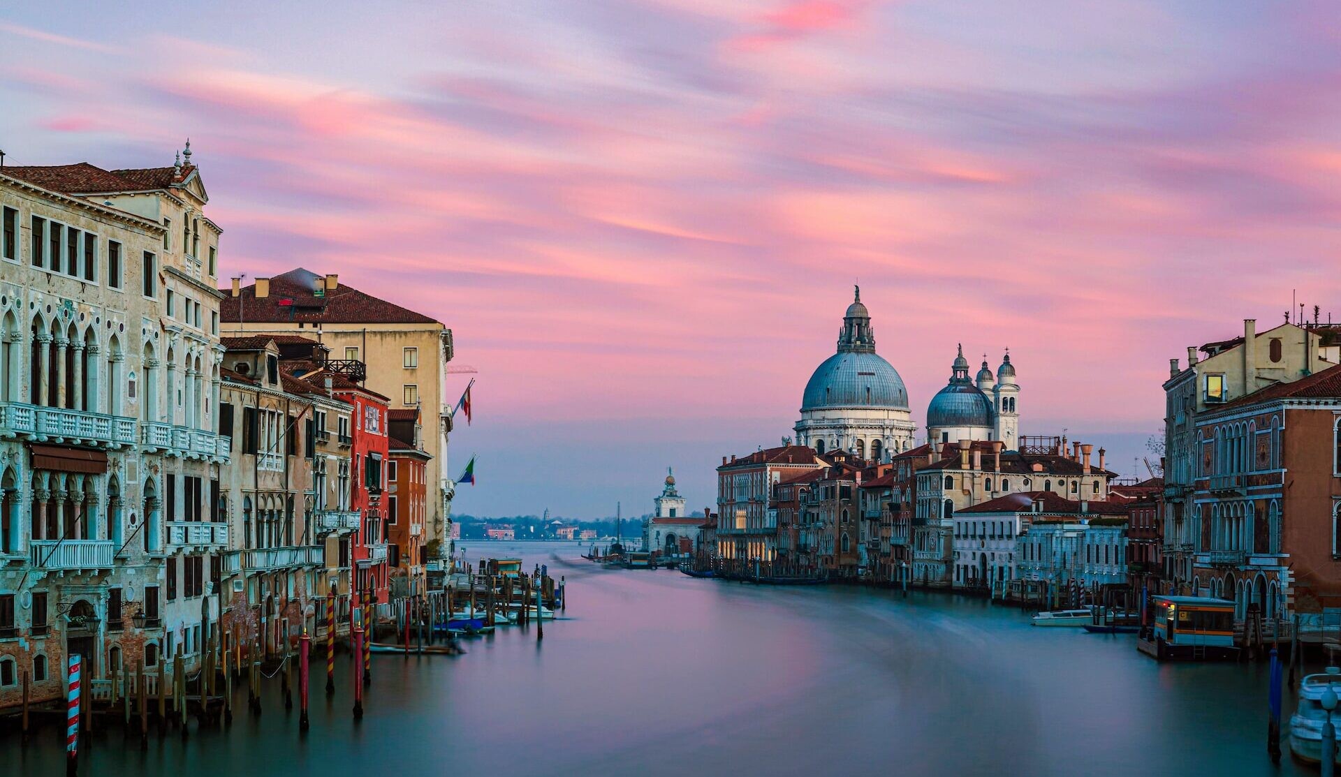 Už čoskoro bude vstup do Benátok spoplatnený. 3 veci, ktoré by turisti mali vedieť