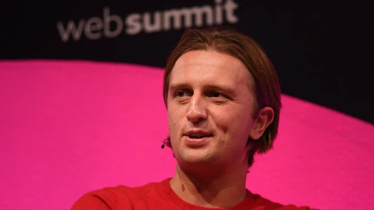 Revolut investuje 13 miliárd dolárov do expanzie, zvažuje kúpu banky v USA