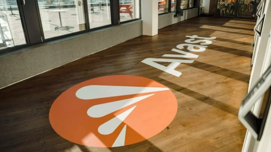 Rekordná pokuta pre Avast. Mal predávať osobné dáta miliónov užívateľov