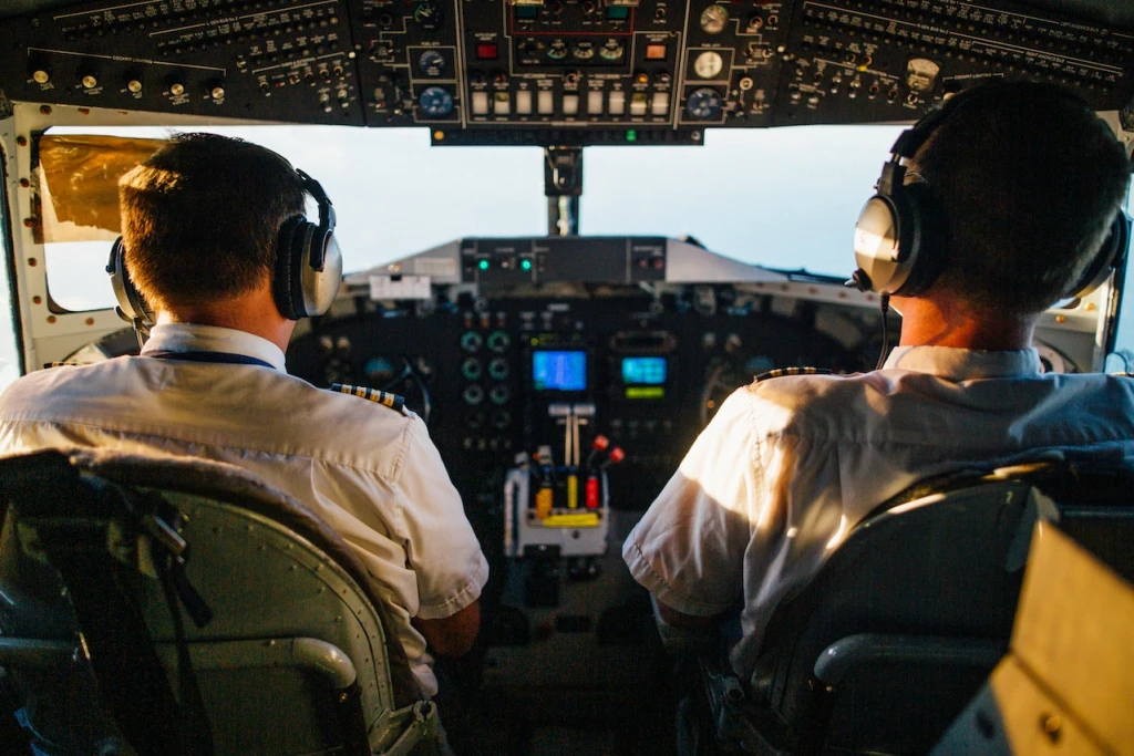 Aerolinky chcú šetriť. Netreba dvoch pilotov, stačí jeden, navrhujú