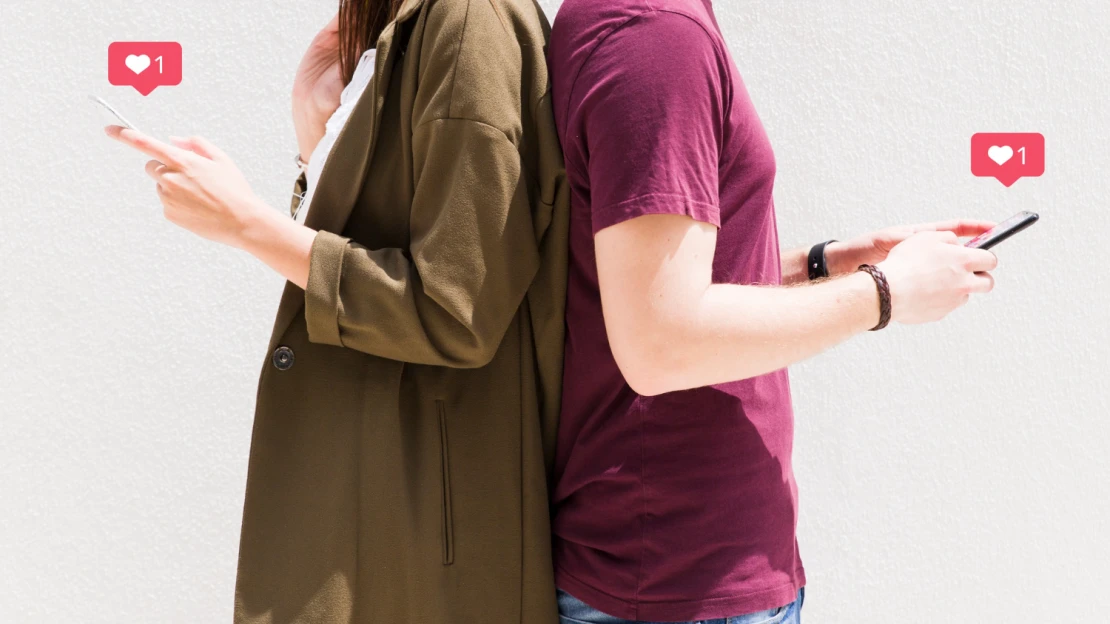 Tinderu klesá cena akcií, Feeld strojnásobil tržby. Zoznamke pre nekonvenčných pomáha nečakaný trend