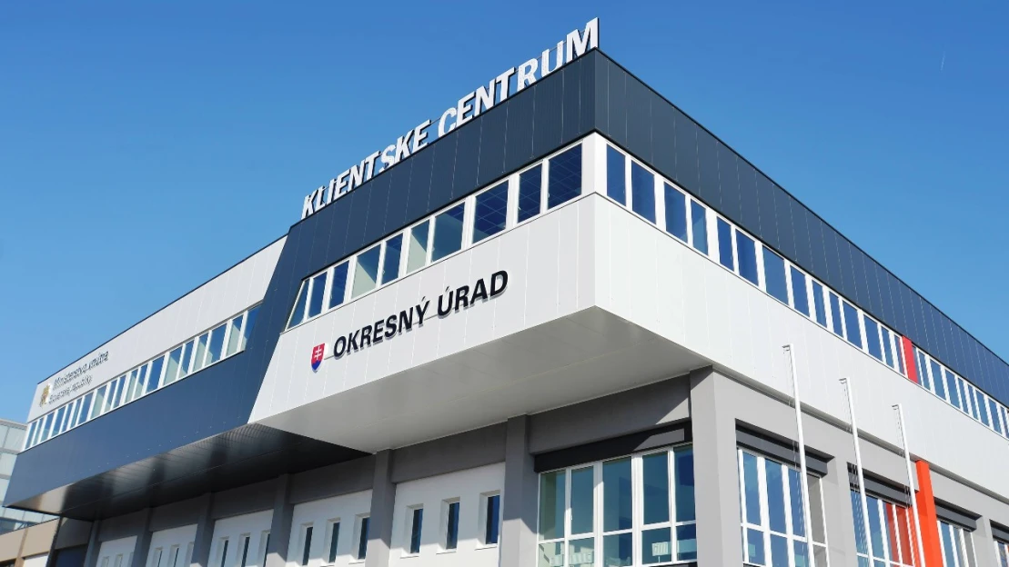 Občianske preukazy už len s biometriou tváre. Polícia začala vydávať nové preukazy