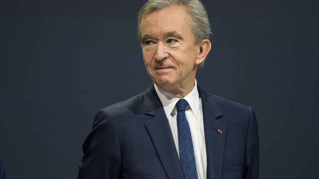 Najbohatší Francúz kritizuje daň pre miliardárov. Považuje ju za hrozbu pre ekonomiku krajiny