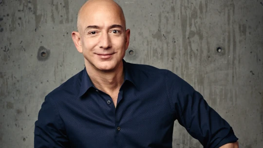 Amazon plánuje investovať desiatky miliónov libier v Británii. Nie je však jediný