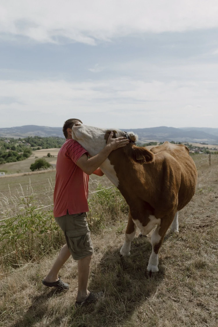 Na prvý pohľad: Práca na farme je krásna, ale vie človeka priviesť na pokraj vyhorenia_3