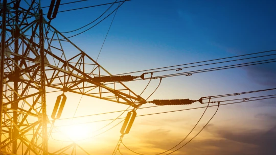 EPH holding postaví v Británii paroplynovú elektráreň a batériové úložisko
