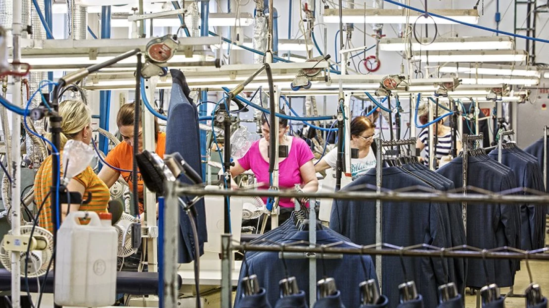 Až tretina firiem kontroluje dochádzku zamestnancov. Uľahčuje to spracovanie miezd