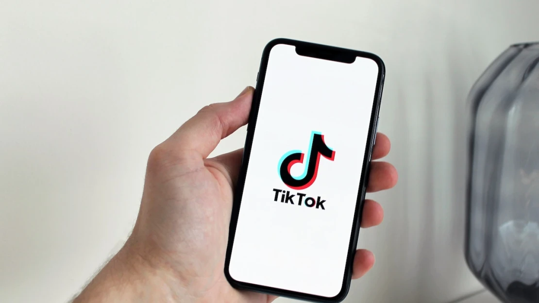 Ranný prehľad Forbesu: Predajte TikTok, inak ho zakážeme, vyzývajú Američania novým návrhom zákona