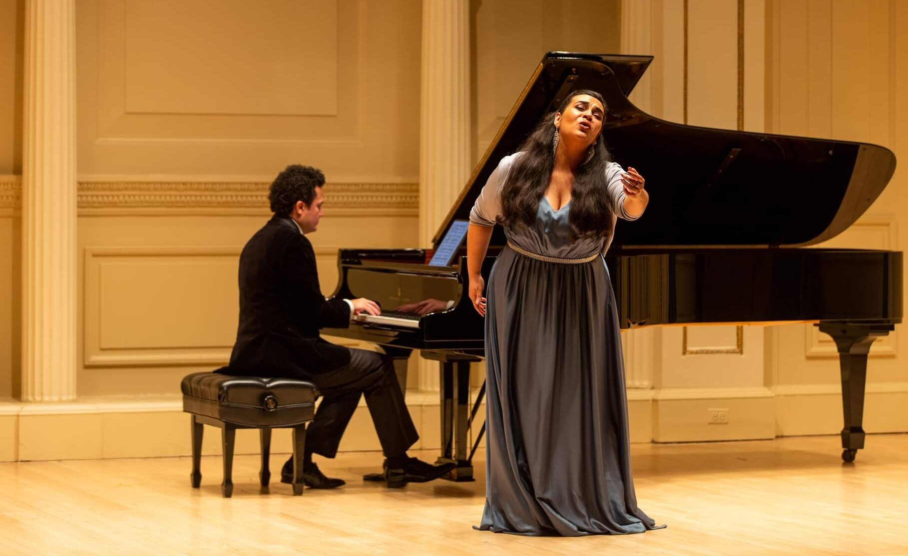 Z obývačky do Carnegie Hall: Katarína Kurucová sa do opery zamilovala už ako školáčka