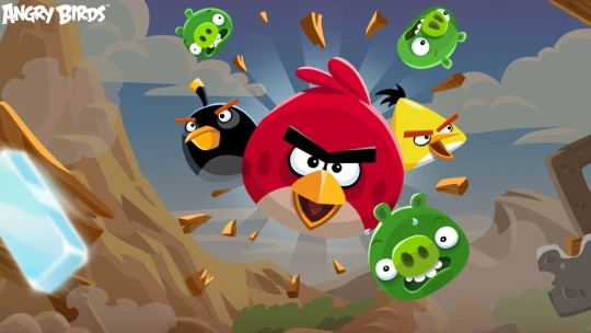 Angry Birds zmenia hniezdo. Ich tvorcu kupuje japonský herný gigant Sega