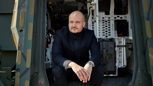 Miliardár Strnad rozširuje zbrojárske impérium, po Slovensku a Španielsku ide do ďalšej krajiny