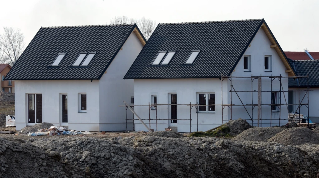 Rakúske a maďarské obce stále lákajú. Najväčšie sťahovanie Slovákov je však už zrejme za nami