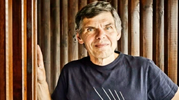 Keď vám šetrí miliardár. Dalibor Dědek sa opäť so zamestnancami podelil o miliónové zisky