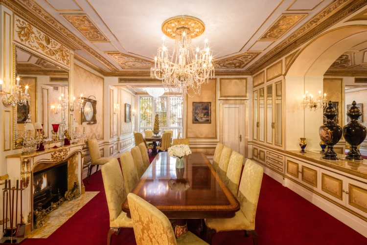 Šesť poschodí, ružový mramor a jedáleň ako vo Versailles. Byt Ivany Trump zdražel o 24 miliónov_4