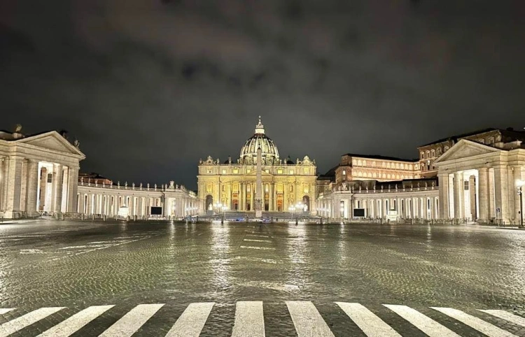 Sám vo Vatikáne: Ako môžete zažiť Sixtínsku kaplnku bez davov turistov?_0