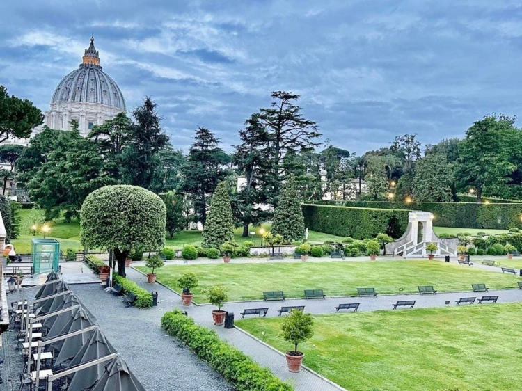 Sám vo Vatikáne: Ako môžete zažiť Sixtínsku kaplnku bez davov turistov?_1