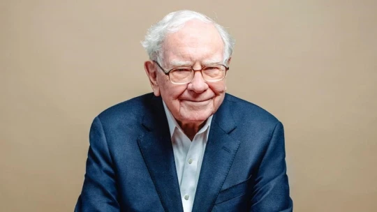 Buffettovmu impériu sa darí. Berkshire Hathaway vykázal rekordný prevádzkový zisk