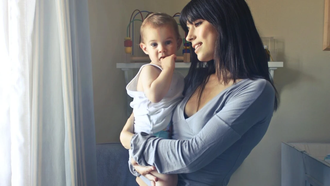 Poslanci schválili zmeny v materskej. Do doby na vznik nároku na materské sa zaráta aj štúdium