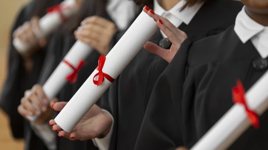 Nezamestnanosť v júni rástla. Prispeli k tomu absolventi vysokých škôl
