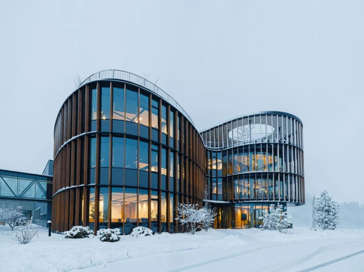 Kaviareň z toaliet, bojnický pavilón či Grape. 21 diel zabojuje o cenu za architektúru_0