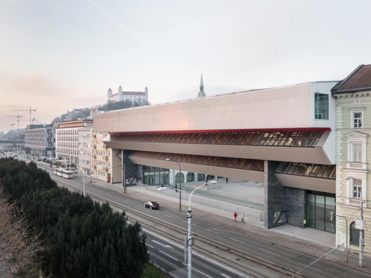 Kaviareň z toaliet, bojnický pavilón či Grape. 21 diel zabojuje o cenu za architektúru_0