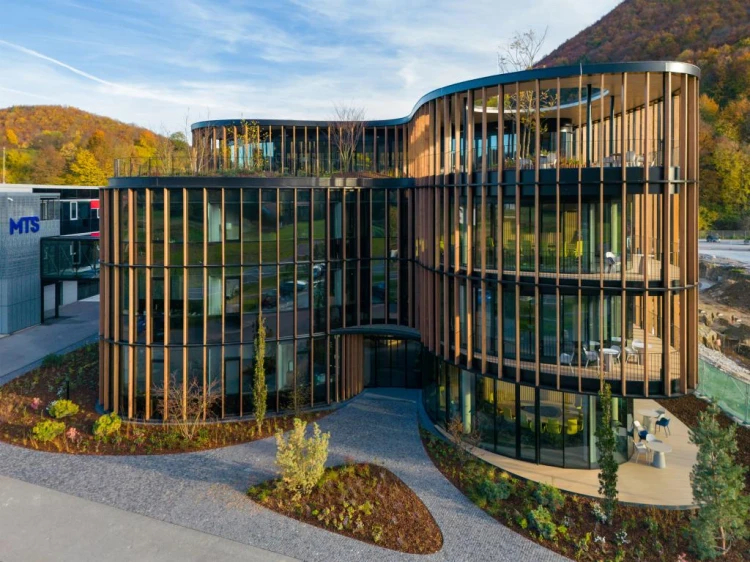 Kaviareň z toaliet, bojnický pavilón či Grape. 21 diel zabojuje o cenu za architektúru_1