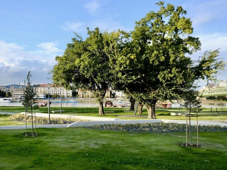 Kaviareň z toaliet, bojnický pavilón či Grape. 21 diel zabojuje o cenu za architektúru_1