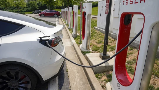 Predaj elektromobilov vo svete vzrástol v októbri o viac než tretinu