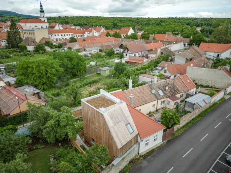 Kaviareň z toaliet, bojnický pavilón či Grape. 21 diel zabojuje o cenu za architektúru_5