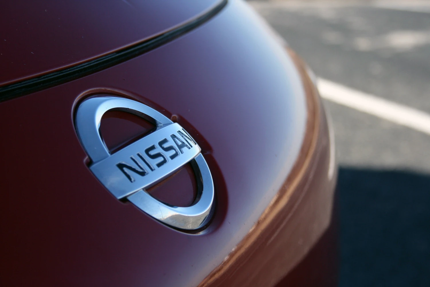 Nissan pre reštrukturalizáciu zruší desať percent pracovných miest v Európe