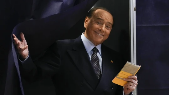 Politik aj miliardár: Čo všetko vlastnil taliansky expremiér Silvio Berlusconi?