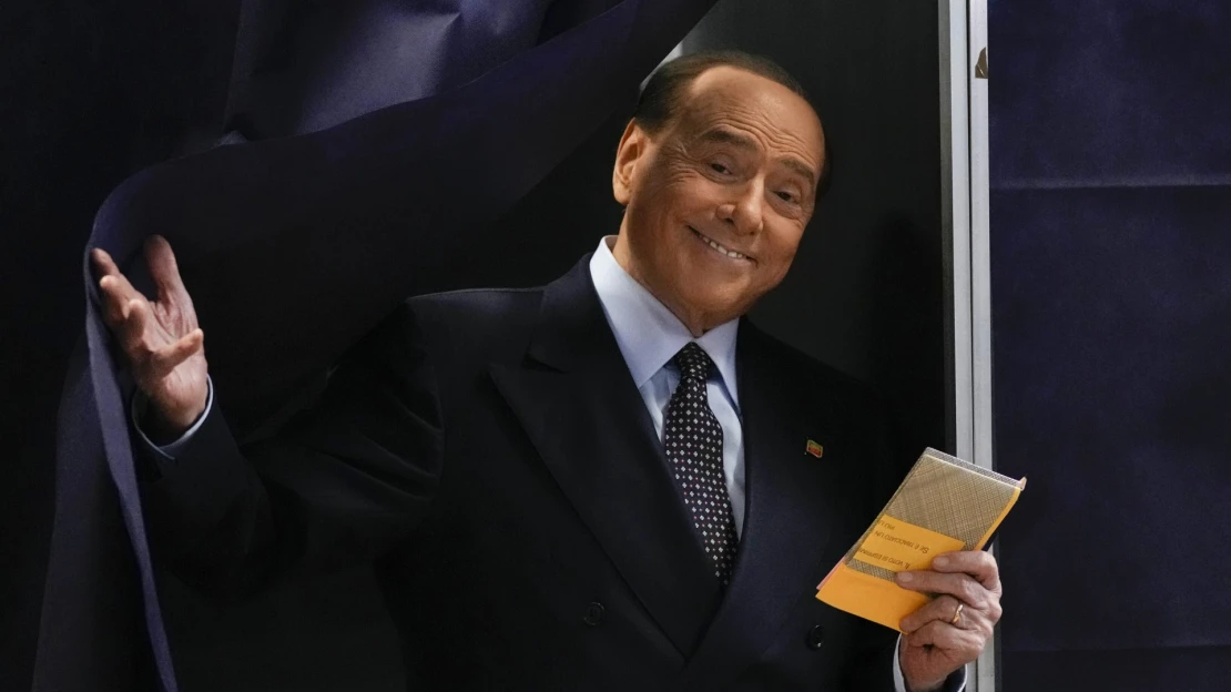 Politik aj miliardár: Čo všetko vlastnil taliansky expremiér Silvio Berlusconi?