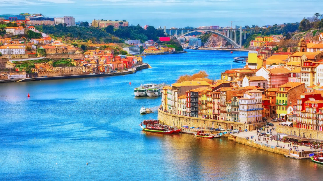 Kam za slnečnými lúčmi? Tipy na letné destinácie v Európe, ktoré vám vyrazia dych