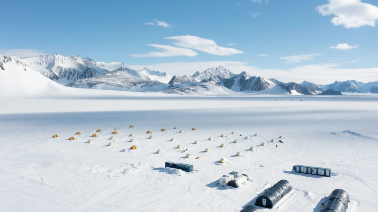 Milovník chladu a adrenalínu: Slovák sprevádzal po Antarktíde aj Willa Smitha_0