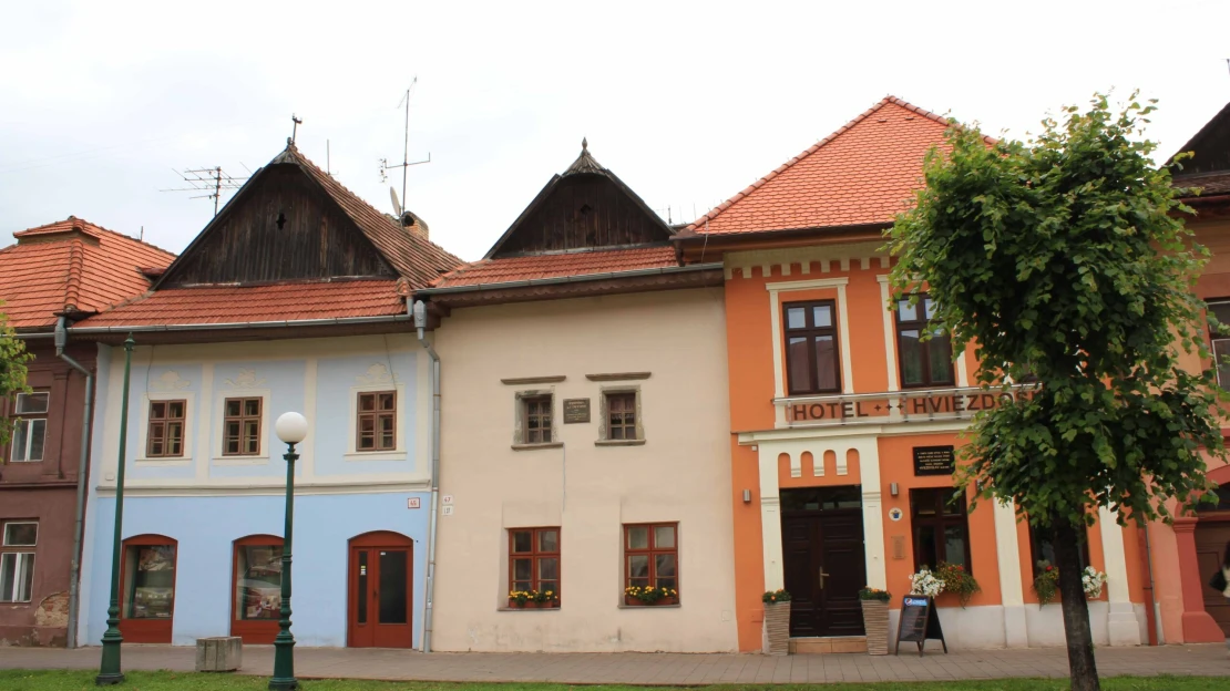 Geotermálny vrt na sídlisku: Kežmarok ním chce vykúriť tisícpäťsto bytov a škôlky    