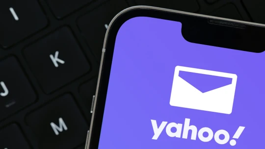 Bývalý internetový gigant Yahoo plánuje návrat na burzu