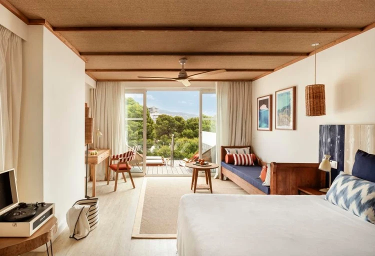 Rafael Nadal v úlohe hoteliera. Slávny tenista otvára hotel na Malorke_1