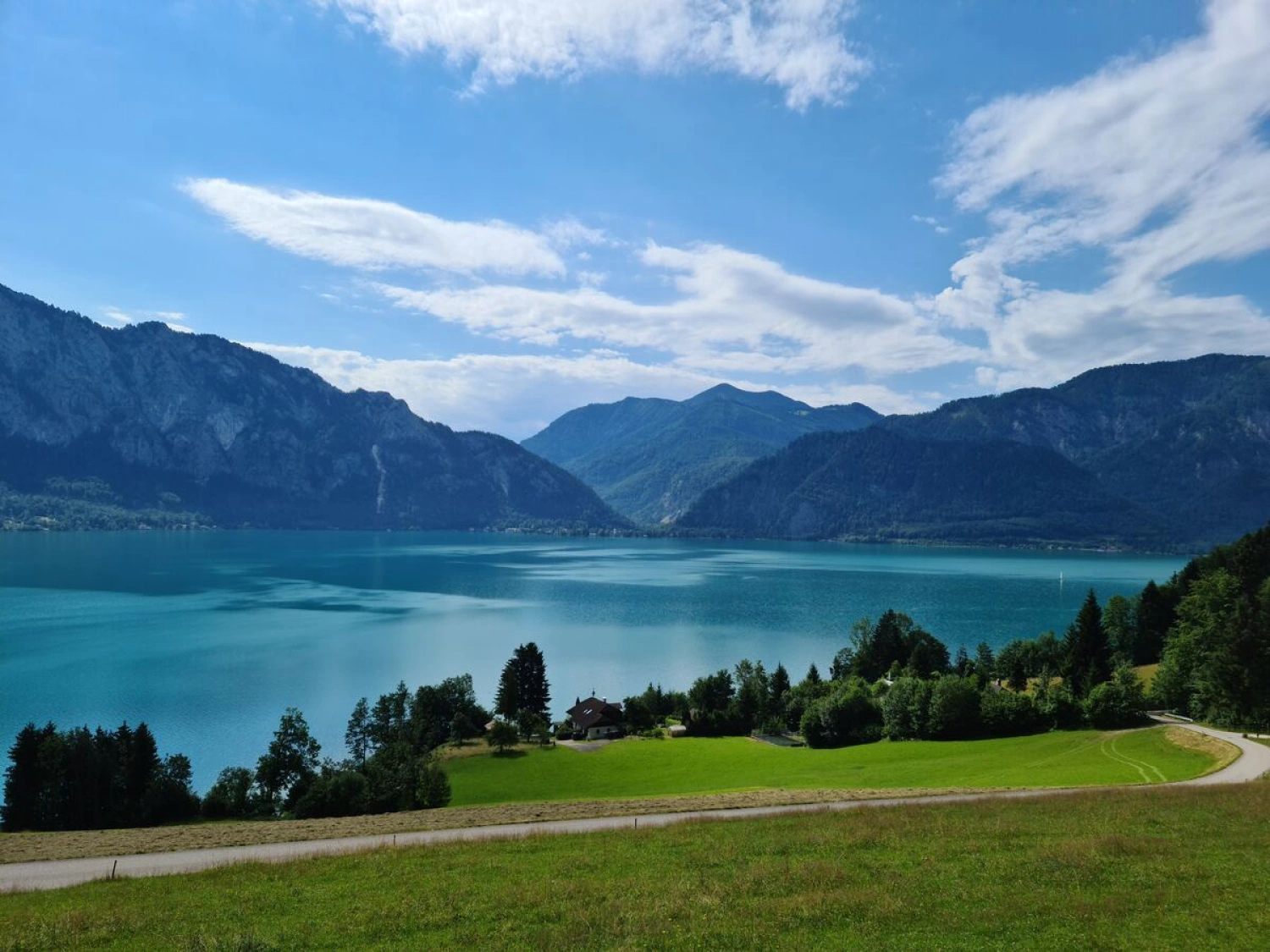 Adrenalín na bicykli a skvostné výhľady na Alpy. Kam cez víkend vyraziť do Rakúska?