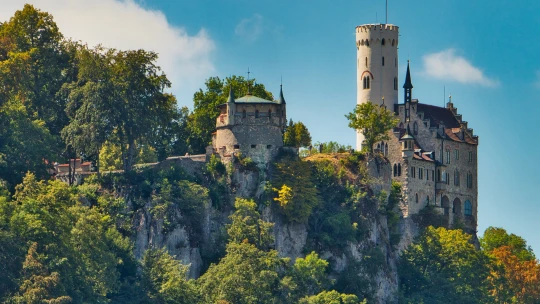 Ako vyzerá dokonalý rozprávkový hrad? Päť najkrajších z celého sveta nájdete v Európe