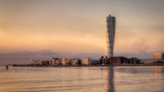 Vitajte v Malmö. Švédske mesto ponúka skvelé jedlo, severské pláže aj modernú architektúru
