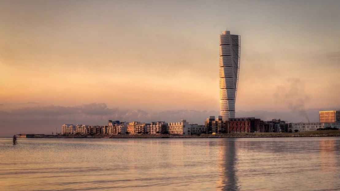 Vitajte v Malmö. Švédske mesto ponúka skvelé jedlo, severské pláže aj modernú architektúru