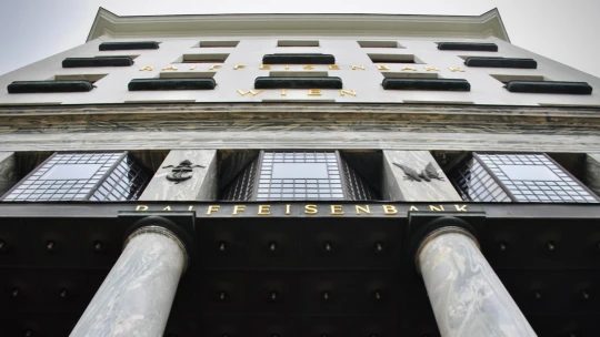 Raiffeisen a Uniqa odpredajú svoju poisťovňu v Rusku