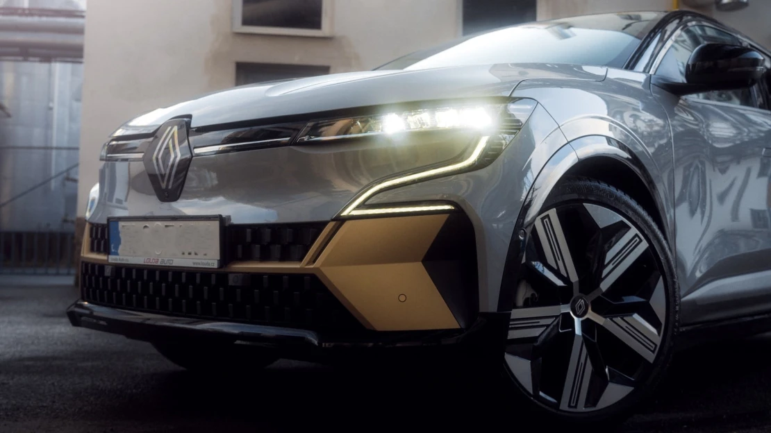 Francúzskym autám Renault sa darí. Zvýšil sa im odbyt aj obrat