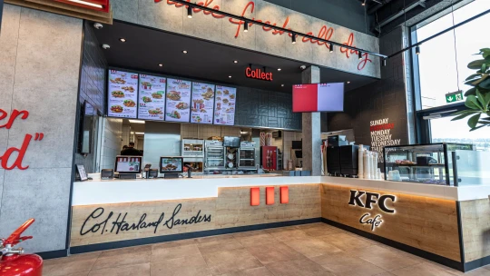 KFC: Láska na prvé zahryznutie