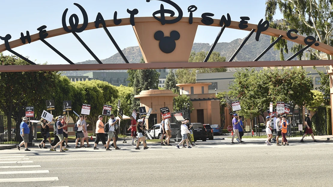 Disney opäť škrtá stovky pracovných miest. Prepúšťanie zasiahne zamestnancov po celom svete