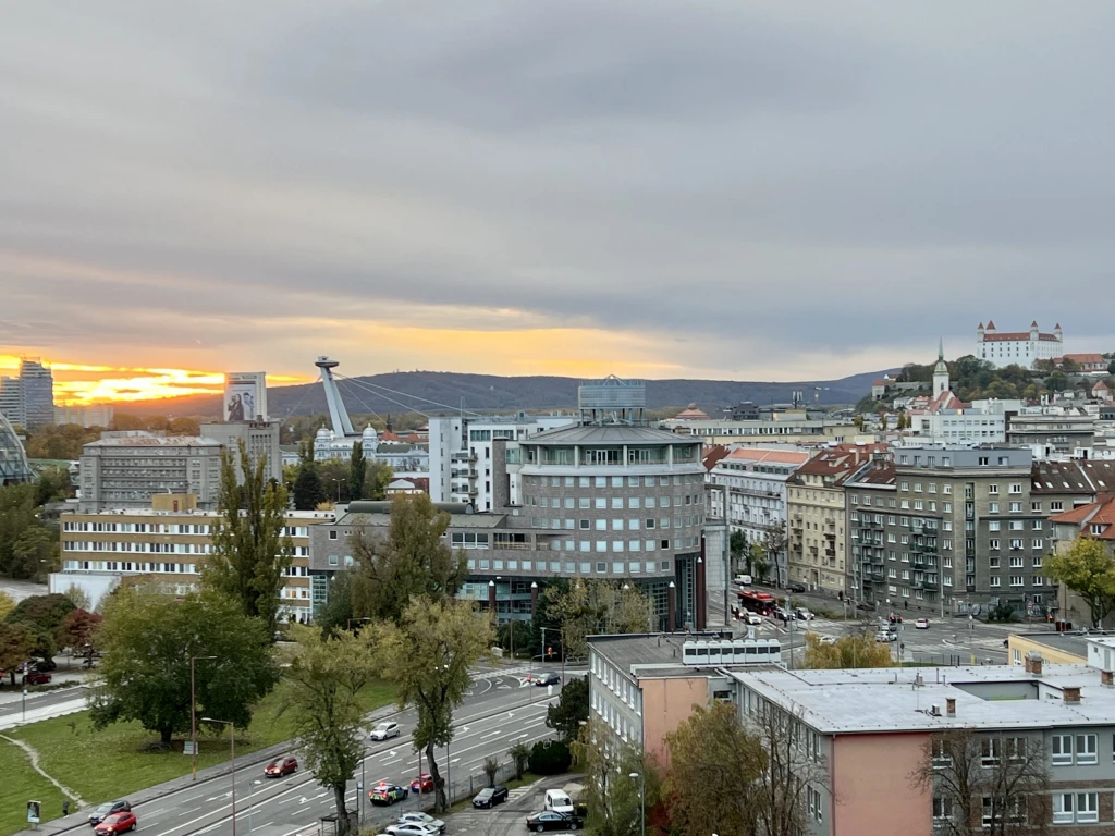 Sú hypotéky na Slovensku drahé? Iné európske štáty sa majú oveľa horšie ako my (+ rebríček)