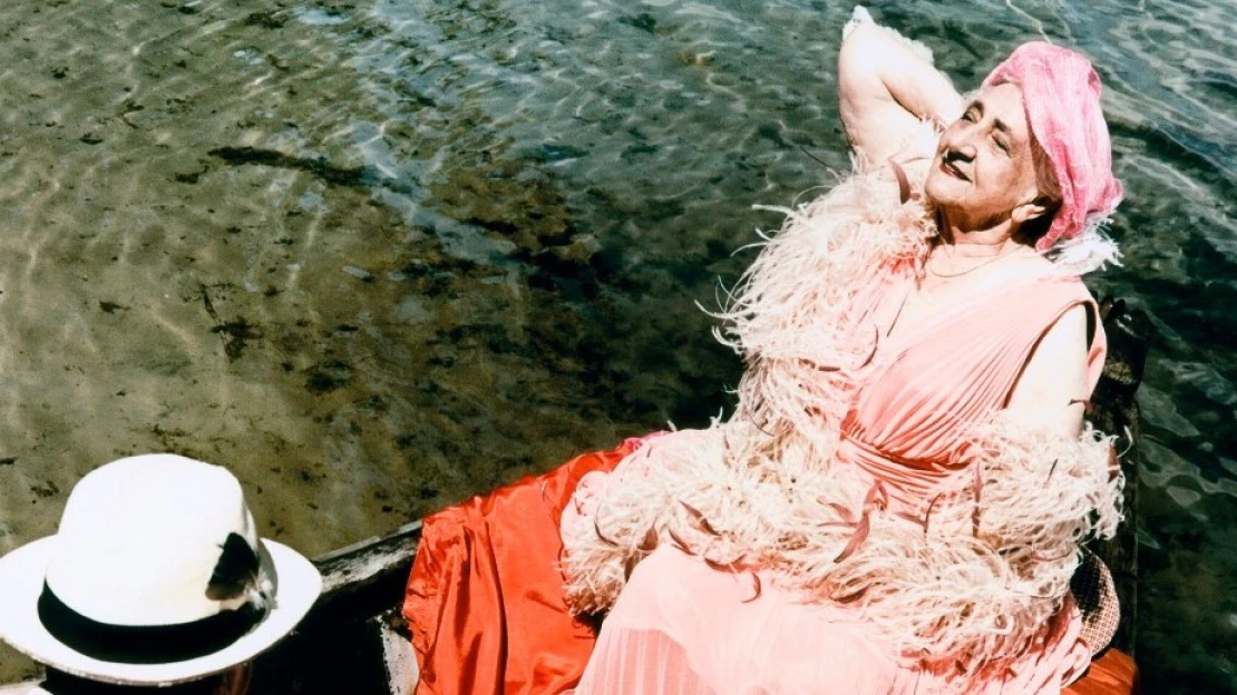 Aj pokročilý vek môže byť príťažlivý. Dokazuje to nemecká fotografka Esther Haase