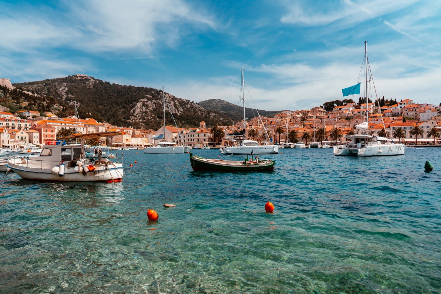 Budú turisti v lete jesť sardinky a ančovičky? Chorvátski rybári vravia, že iné ryby budú pridrahé
